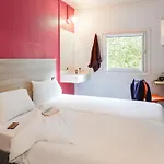 Hotelf1 Lyon * Солез