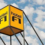 Hotelf1 Lyon Отель *