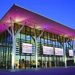 Hotelf1 Lyon Отель Солез