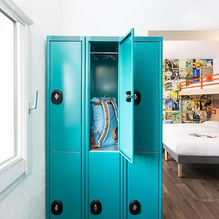 Hotelf1 Lyon Solaize