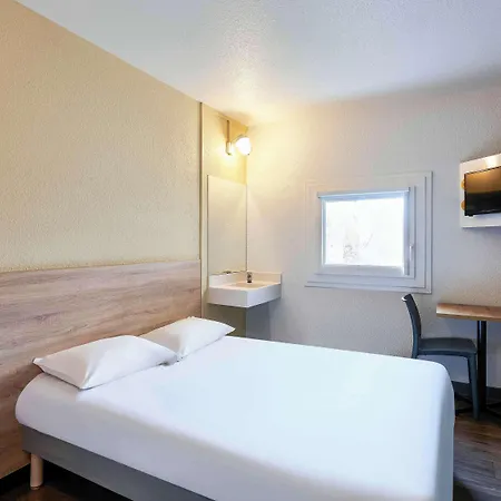 Hotel Hotelf1 Lyon Solaize