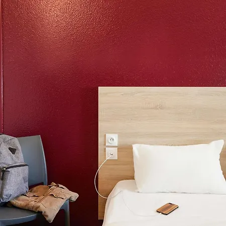 Hotel Hotelf1 Lyon Solaize