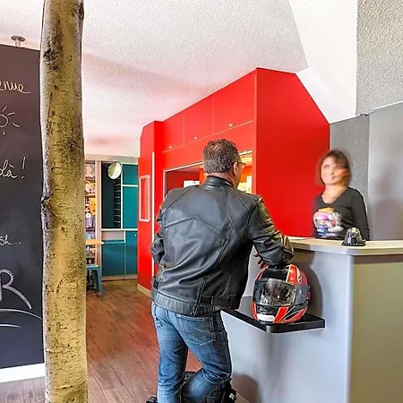 Hotell Hotelf1 Lyon *