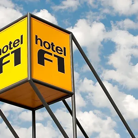 Hotell Hotelf1 Lyon